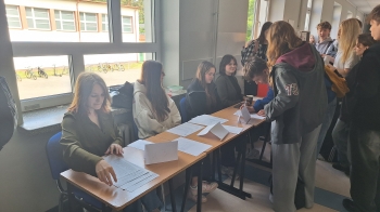 młodzi głosują 2025