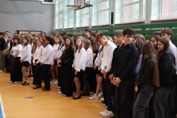 66a41366-b79f-4b1f-bafb-57cfe2579311