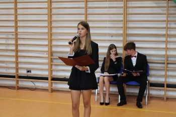 803c4695-dcf8-4454-a6bb-e743176b22fa