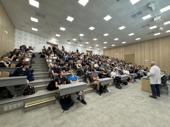 Wizyta w szpitalu im. A. Grucy 