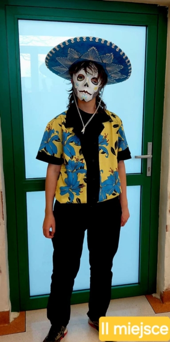 konkursu na najlepsze przebranie podczas Fiesta de los Muertos