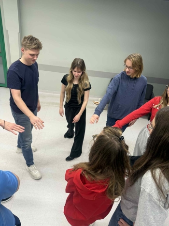 Wieczór filmowy w szkole 2025