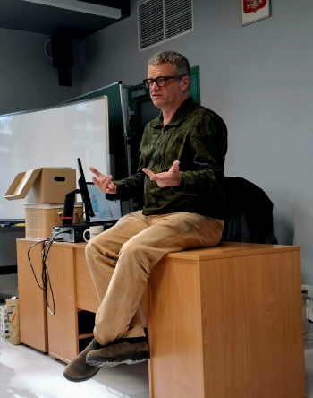 Spotkanie z dziennikarzem i podróżnikiem Marcinem Mellerem