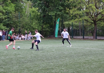 UCZNIOWIE „SŁOWAKA” vs SAMORZĄDOWCY 