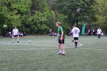 UCZNIOWIE „SŁOWAKA” vs SAMORZĄDOWCY 
