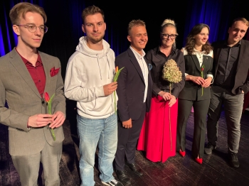  ''Wieczoru z Poezją Juliana Tuwima'' w Amatorskim Teatrze im. Stefana Jaracza w Otwocku