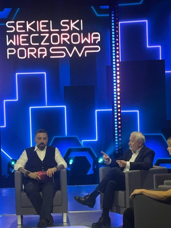  Udział naszej szkoły w programie na żywo ''Sekielski Wieczorową Porą'' w TVP1.