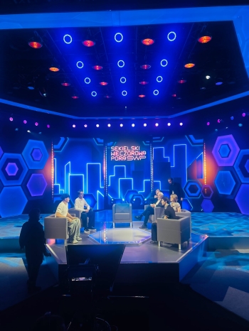  Udział naszej szkoły w programie na żywo ''Sekielski Wieczorową Porą'' w TVP1.