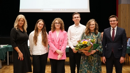 Wręczenie nagród Rady Powiatu Otwockiego dla najlepszych maturzystów, laureatów i finalistów olimpiad i uczniów, którzy najlepiej zdali egzamin zawodowy.