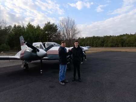 Siedemnastolatek z naszego Liceum zdobył licencję pilota!
